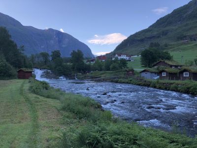 Stadheimsfossen Korsbrekk