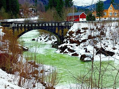 H�gebrua i �rsta i isl�ysinga